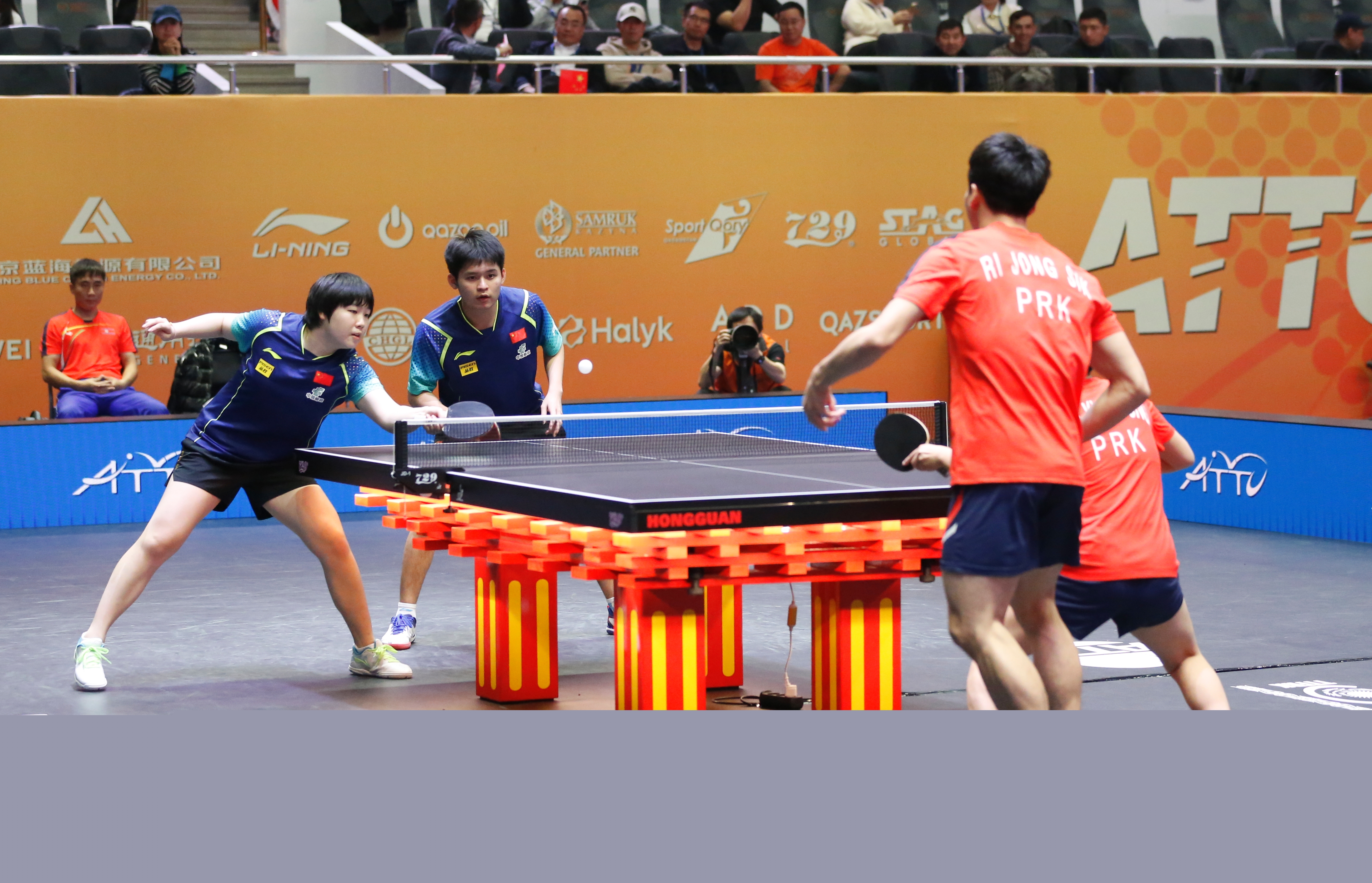 够一举登顶 够一举登顶