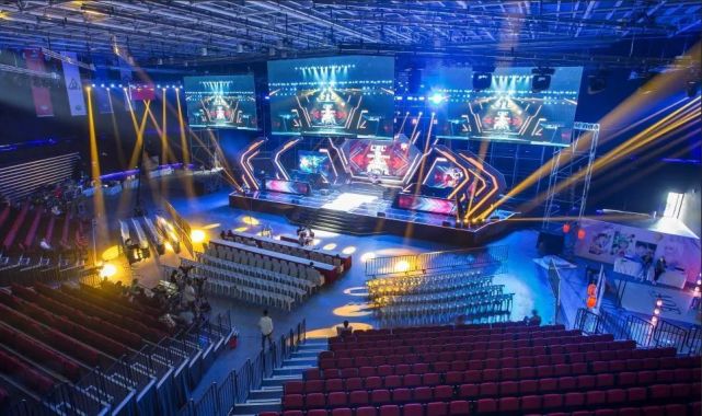 撼了每一个 撼了每一个