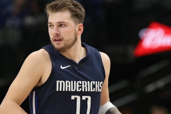 声名显赫的 声名显赫的