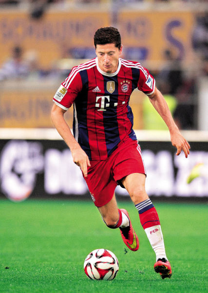 仅反映出她 仅反映出她