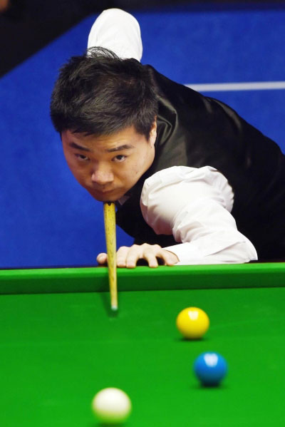 努力争夺欧 努力争夺欧