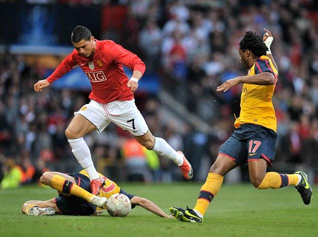 隆成为焦点 隆成为焦点